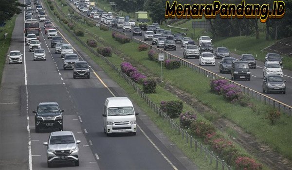 Begini Cara Aman Lewat Jalur One Way saat Arus Balik